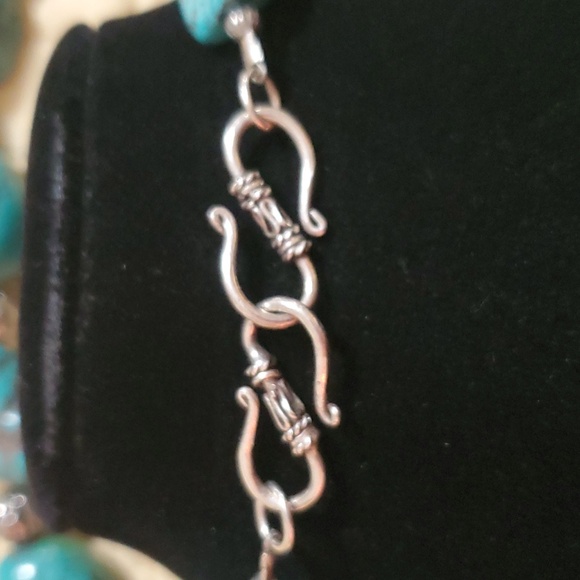 Chunky Turquoise Stone Necklace - Picture 3 of 4